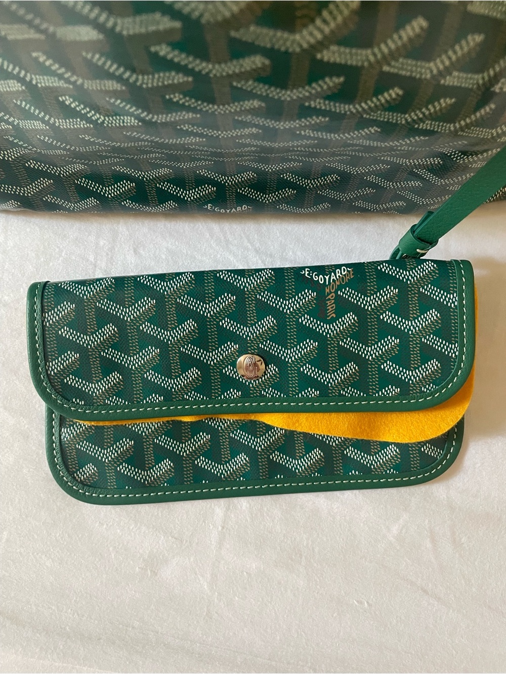 Goyard Saint Louis PM Bag - Picture 5 of 11